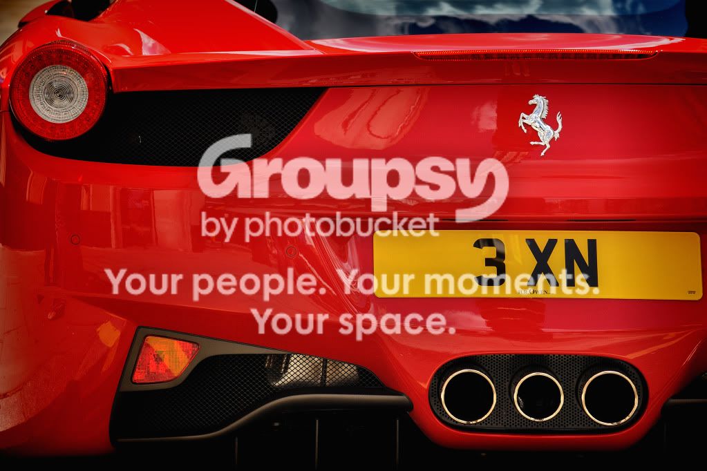 Ferrari_01.jpg