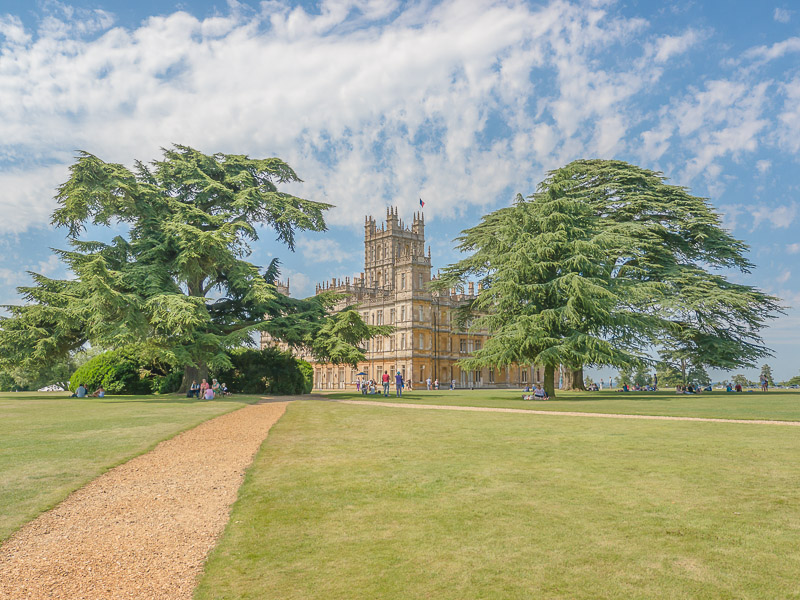 highclere-proc-800.jpg