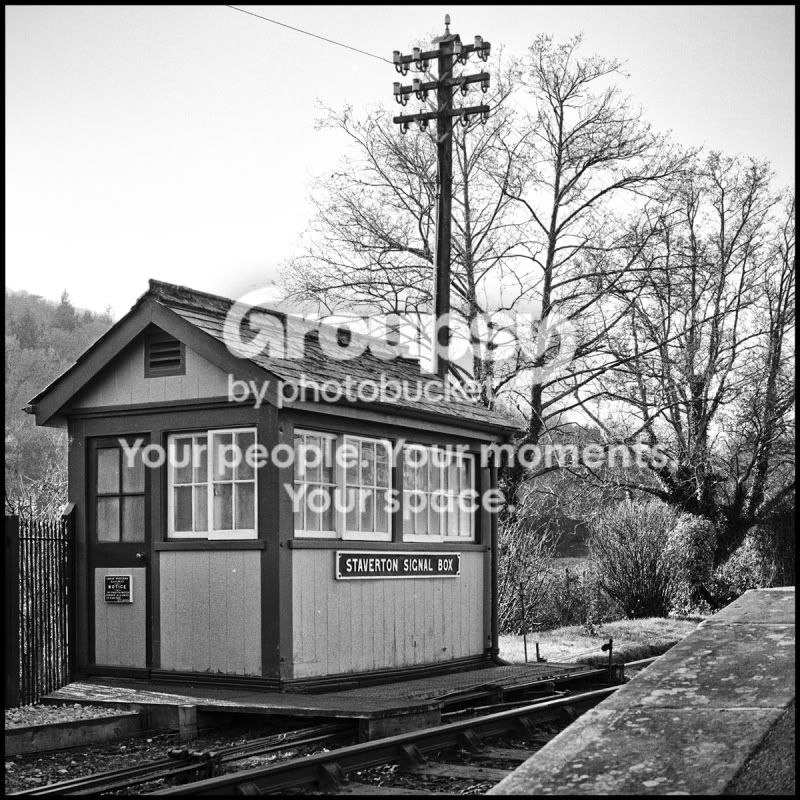 StavertonSignalBoxSqsmall.jpg