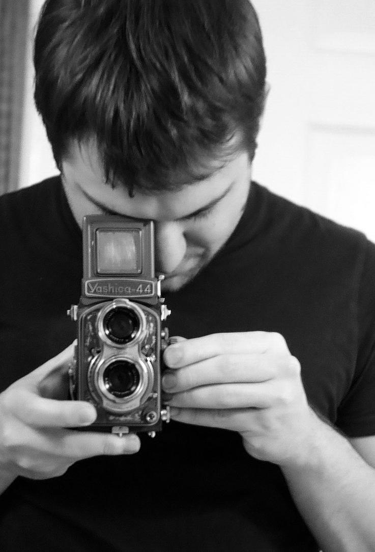 Yashica_44_by_Caivman.jpg